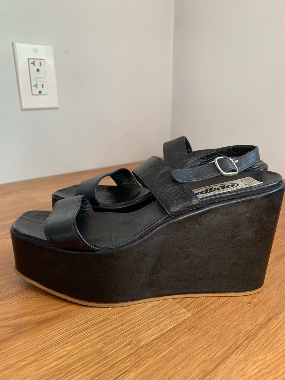 Y2K Buffalo David Bitton Black Platform Wedge Sandals 🖤 - Women's size 7.5/8 - Picture 3 of 9